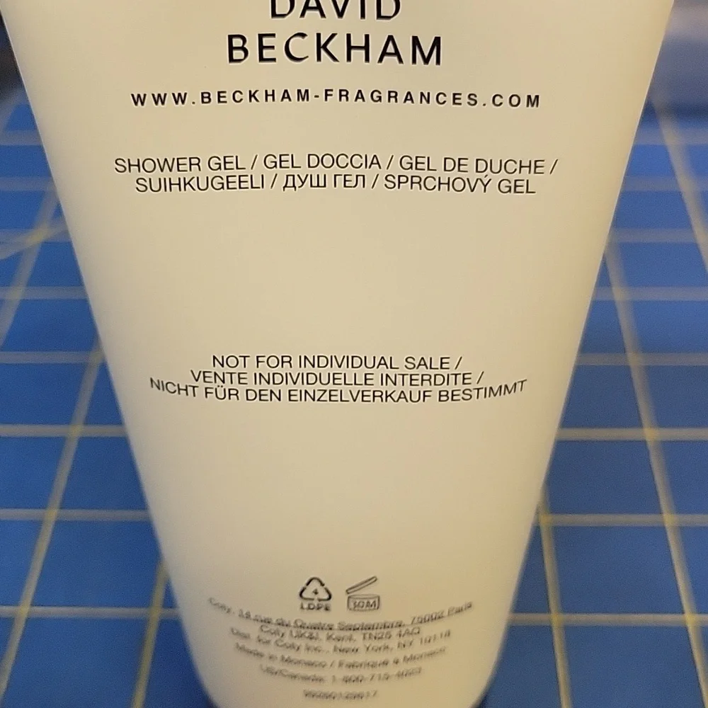 David Beckham Amber Breeze Shower Gel 150ml New Tube - Picture 2 of 2